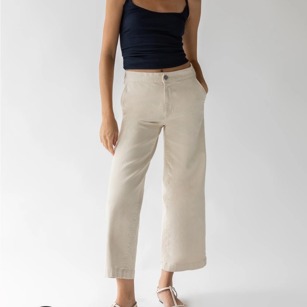 Light Blue Cotton Twill Cropped Pants – Wide Leg & Comfy Fit (Size M)
